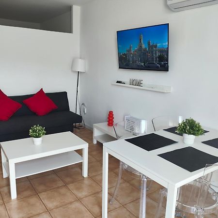 Centro Capital Wizink Feria Bernabeu Aeropuerto Apartment Madrid Luaran gambar